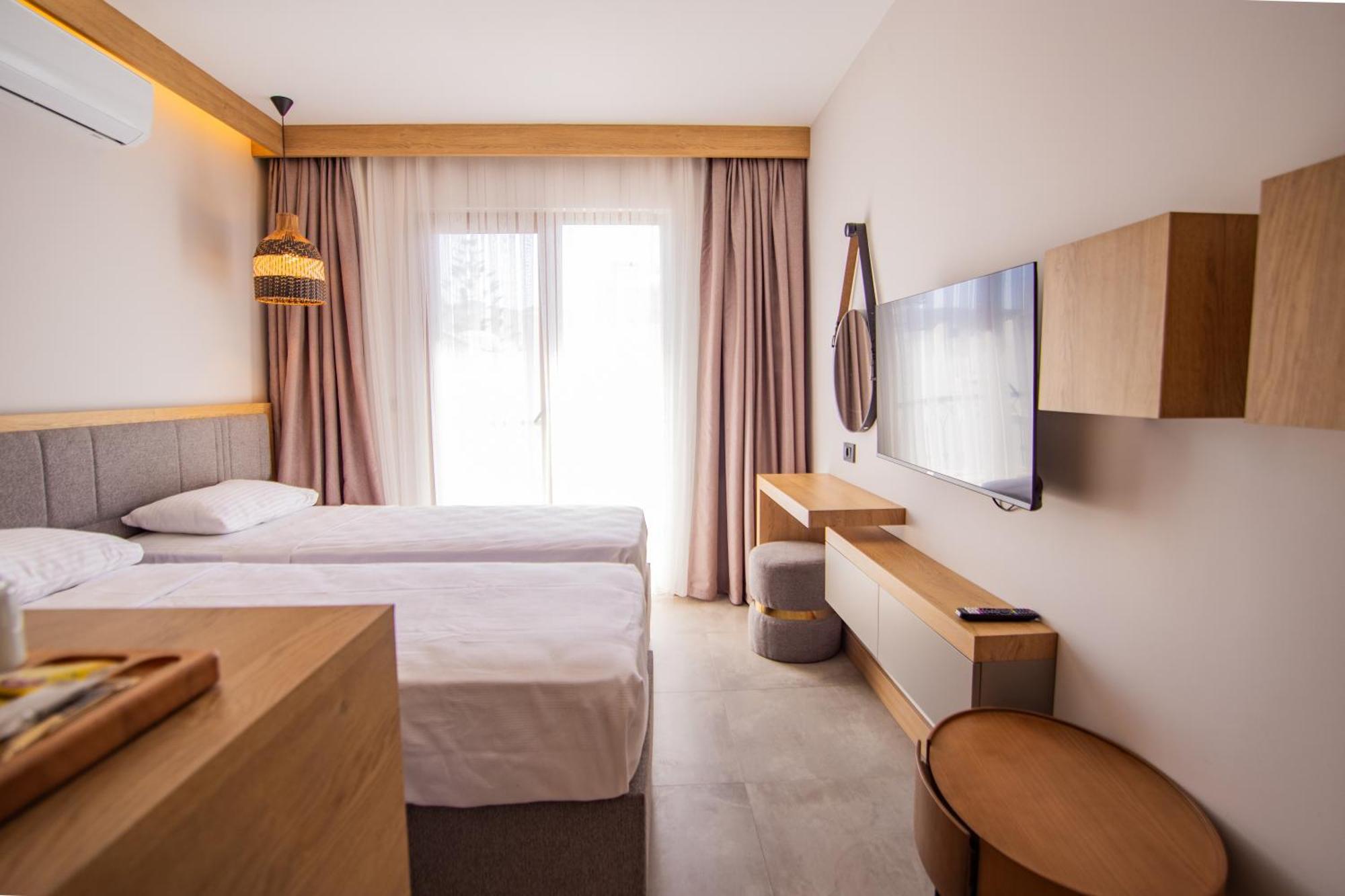 Asterina Hotel Turgutreis Bilik gambar