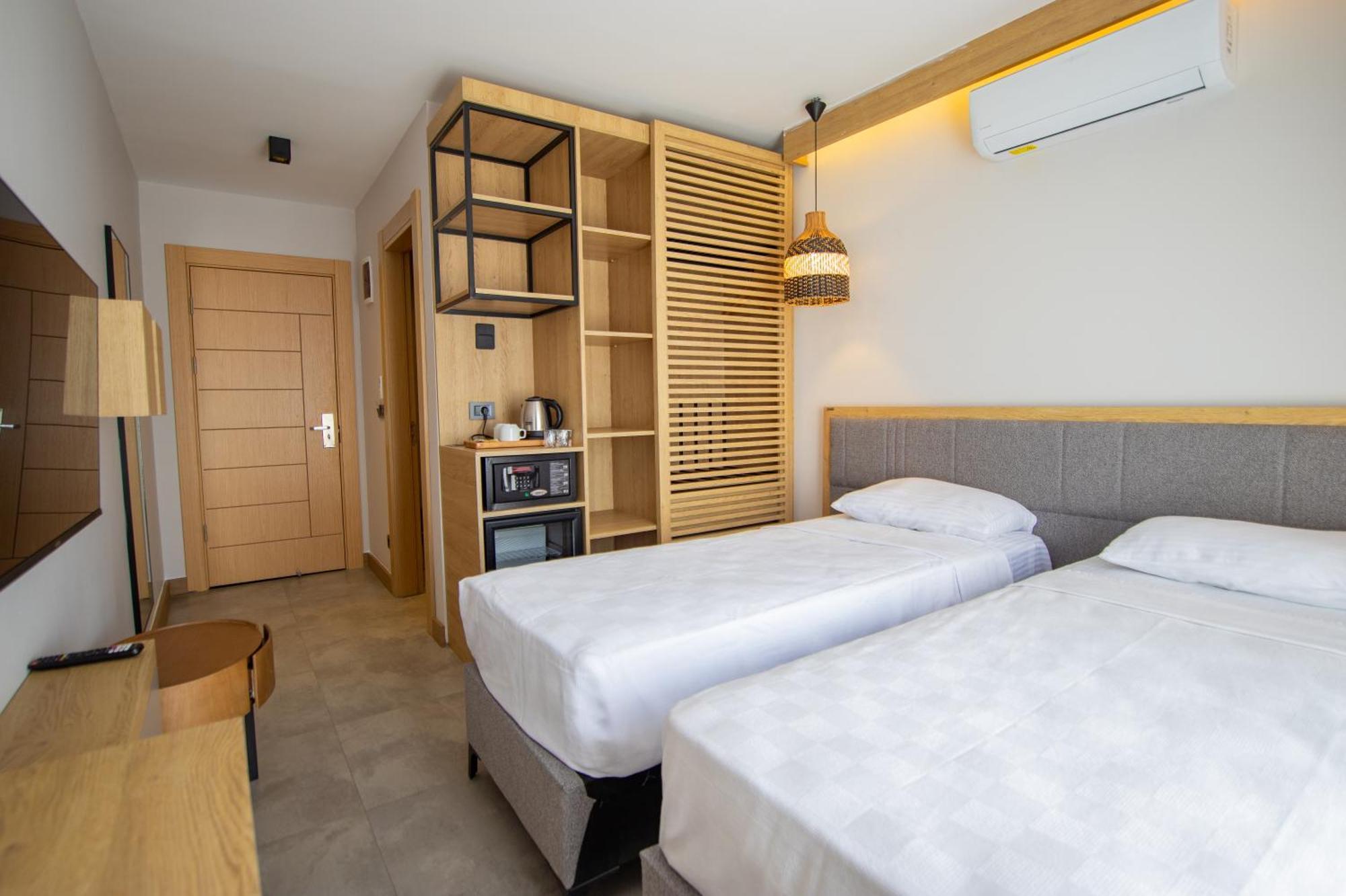Asterina Hotel Turgutreis Bilik gambar